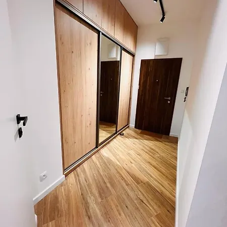 Apartamentysnu, Struga Tower Deep Purple Radom Exterior photo