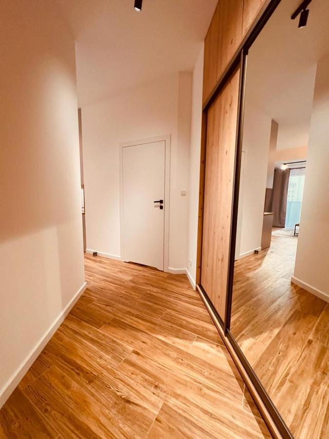 Apartment Apartamentysnu, Struga Tower Deep Purple *